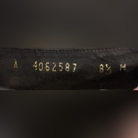 STUART WEITZMAN classic pump size 8.5 embossed heel croc leather slight metallic - Picture 7 of 7